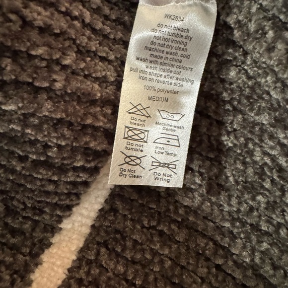 Wanna B open front cardigan boucle knit olive color white stripes size medium - Picture 3 of 4